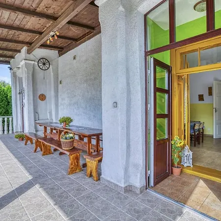 Grabnicka Arkadia Holiday home *